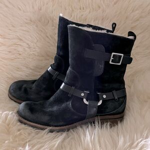 UGG Black Suede Buckle Moto Sherpa Hiking Winter Ankle Boots